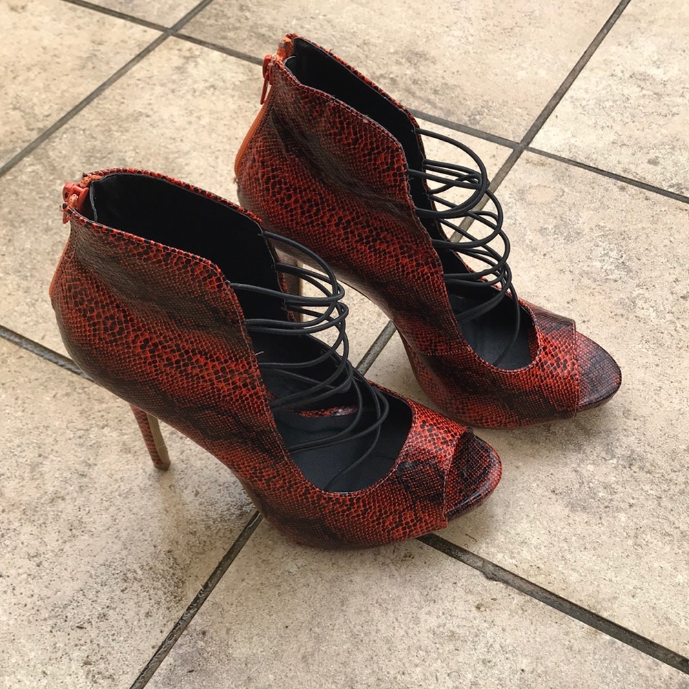 Heels by lolashoetique 10 brand new